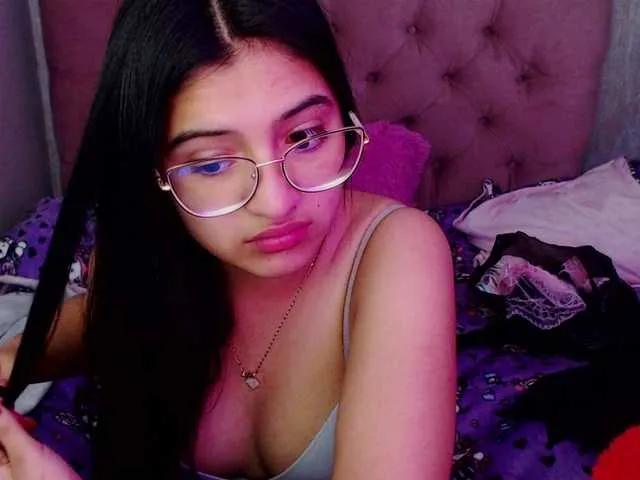 laurenelove on BongaCams