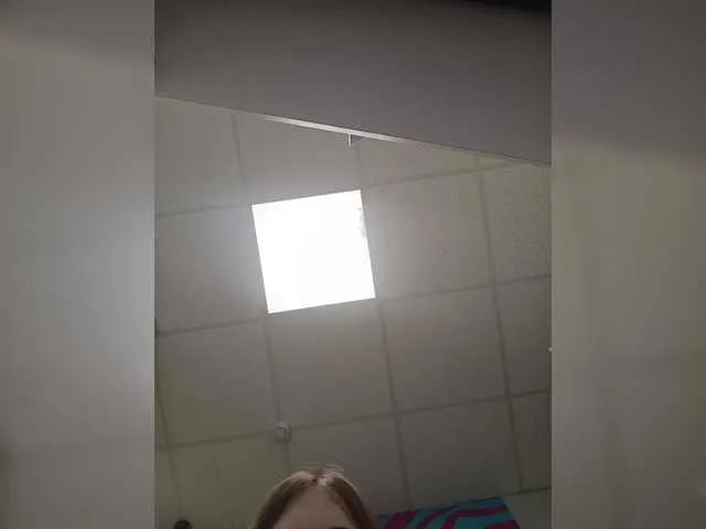 Lilo79 on BongaCams