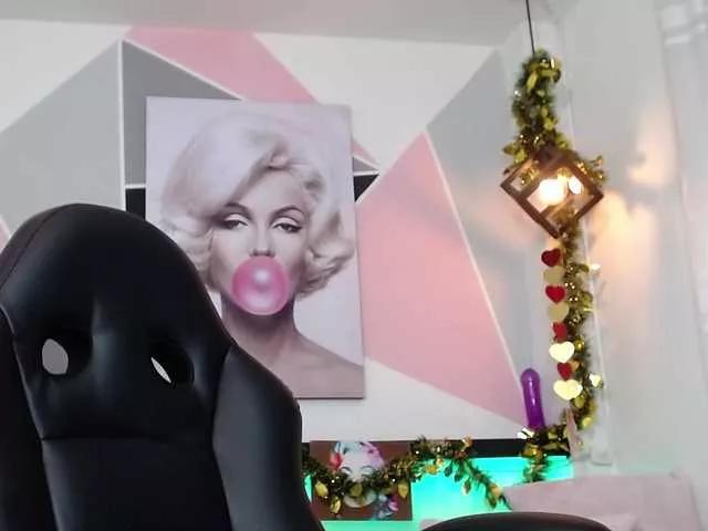 LITTLEMARS1 on BongaCams 