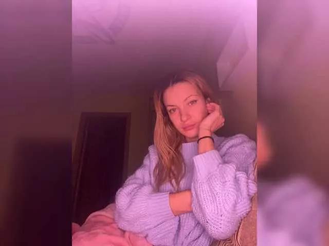Lola3000 on BongaCams 