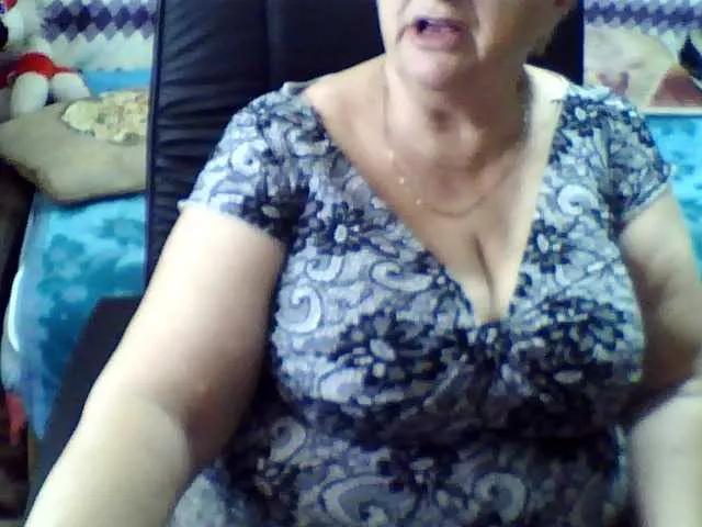 LolkaAlyss on BongaCams 