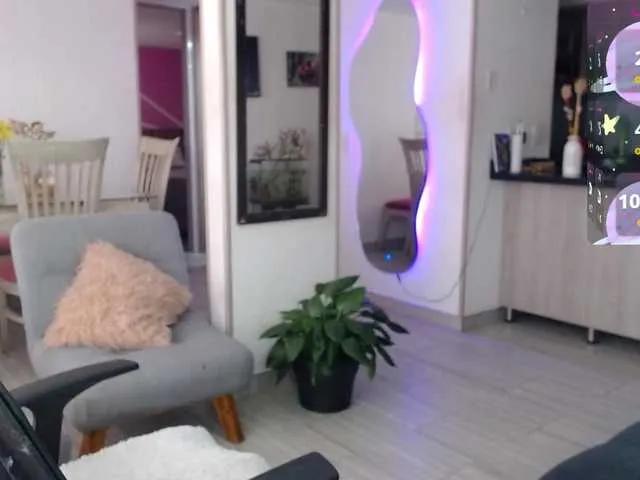 Offline Mara- on BongaCams