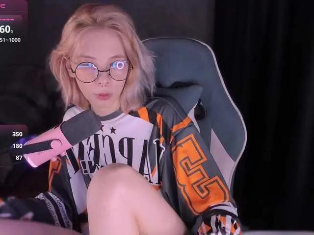 Offline Marrmariss on BongaCams