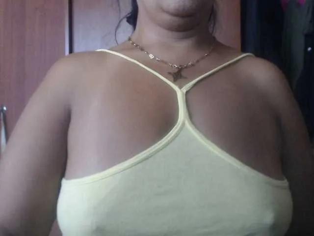 Offline Meganny2023 on BongaCams