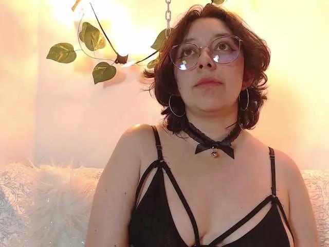 Freechat Milie-yue on BongaCams