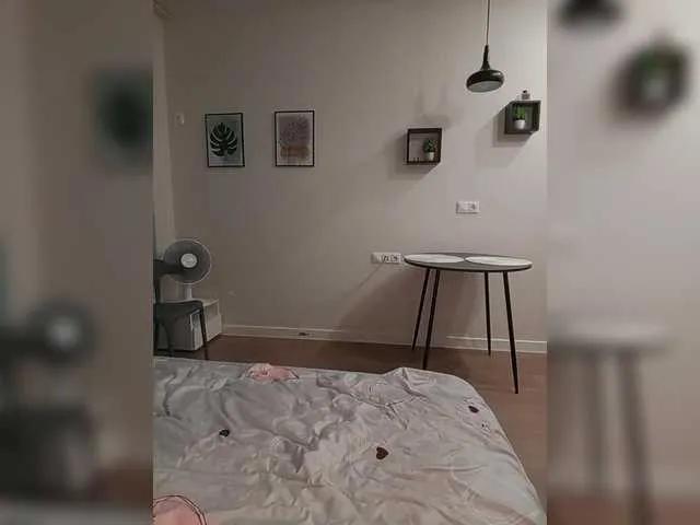 Offline miss-1m on BongaCams