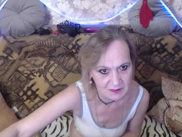 Offline miss-bekker23 on BongaCams
