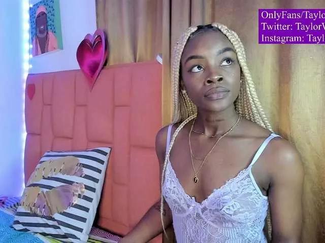 Miss-west on BongaCams 