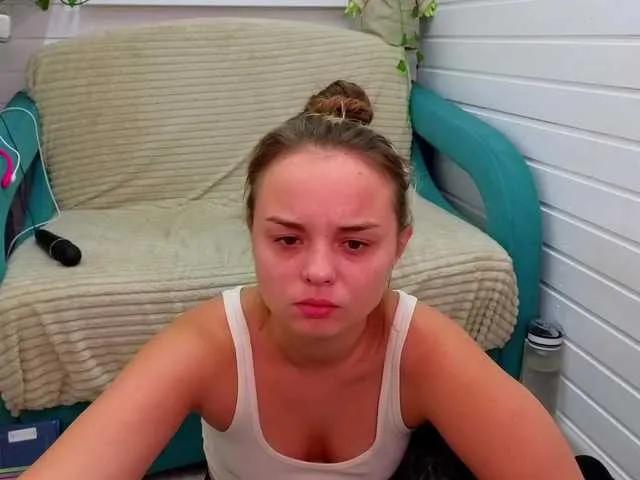 misss-vikki on BongaCams 