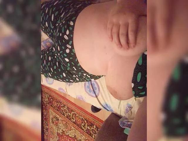 MrsMoonlight on BongaCams 