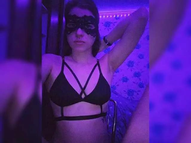 Offline MsEva927 on BongaCams