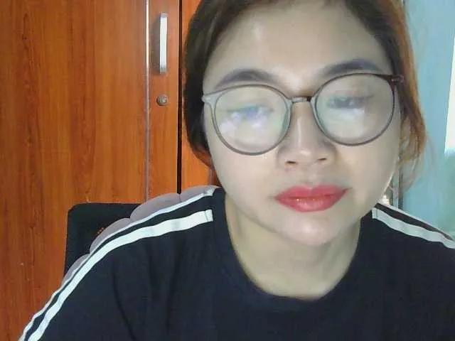 Offline nana7777 on BongaCams