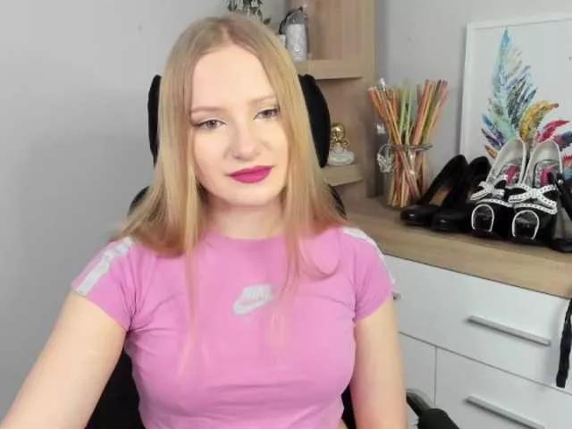 Offline NancyErotic on BongaCams