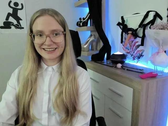 Offline NancyErotic on BongaCams