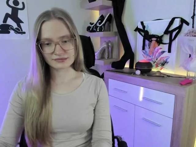 Offline NancyErotic on BongaCams