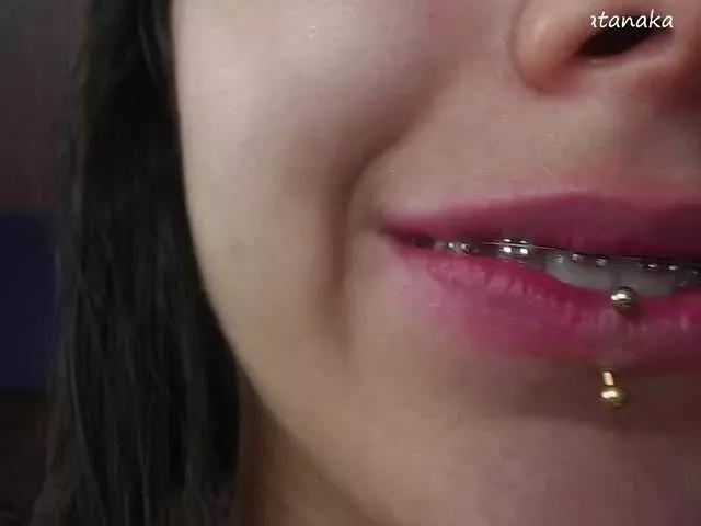 Offline NatashaTanaka on BongaCams