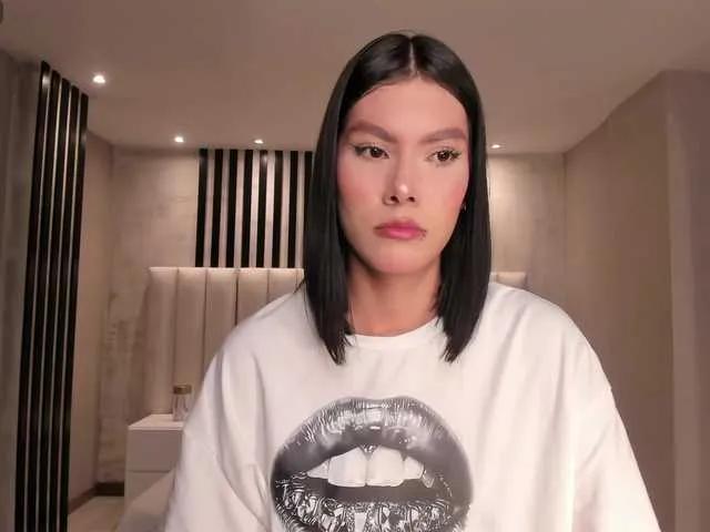 Freechat NiaSalvatore on BongaCams