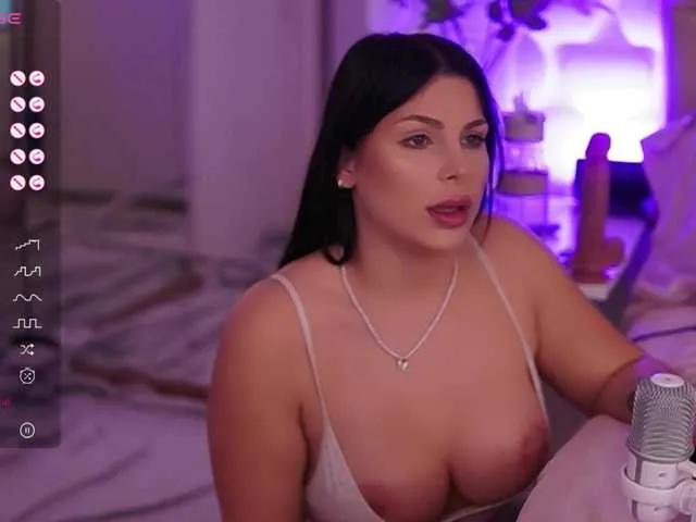 Offline PlayfulAvalyn on BongaCams