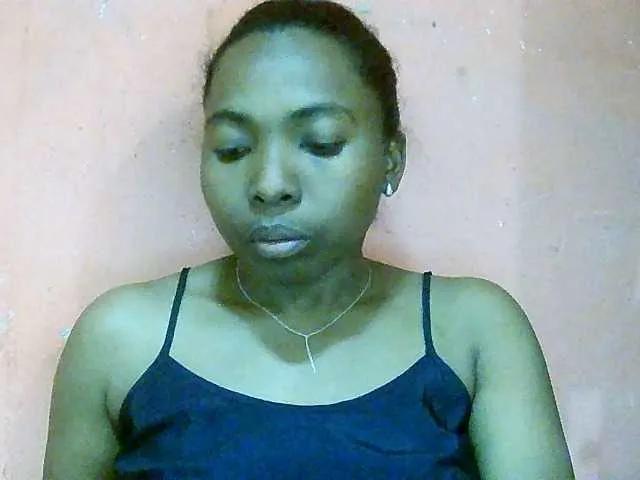 rasoaidah on BongaCams