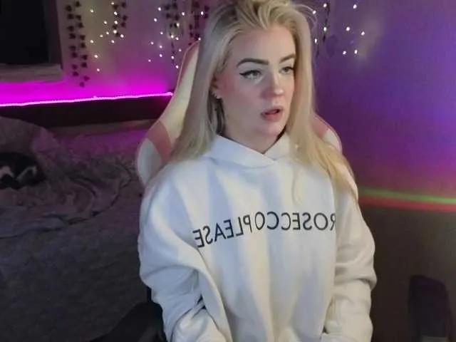 Offline RedVelveten on BongaCams