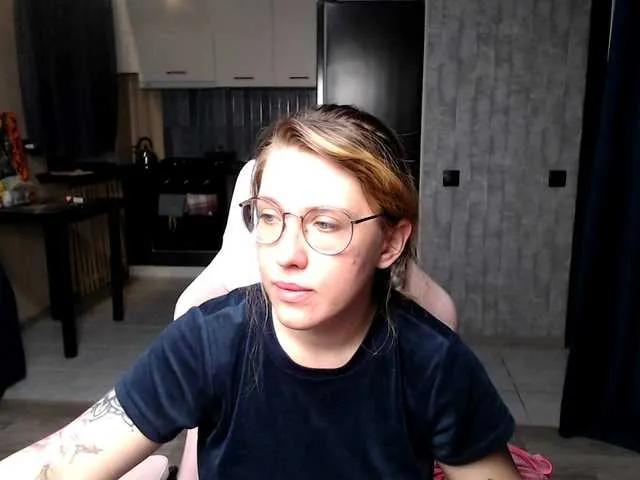 Regimasmile on BongaCams