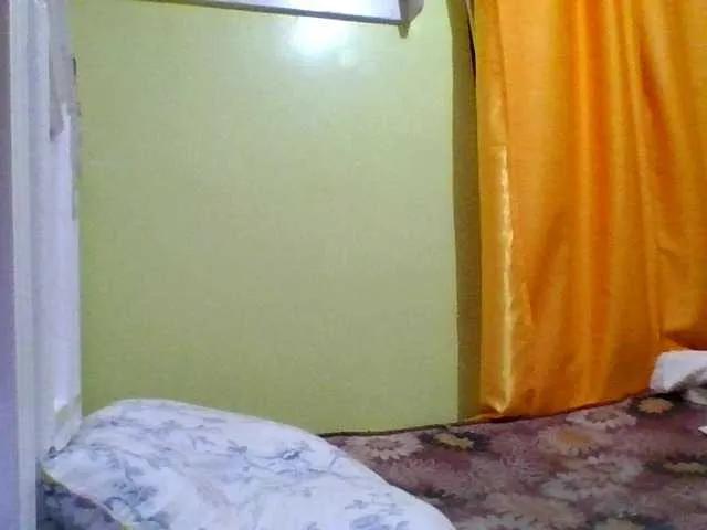 Offline sauccyspoilage on BongaCams