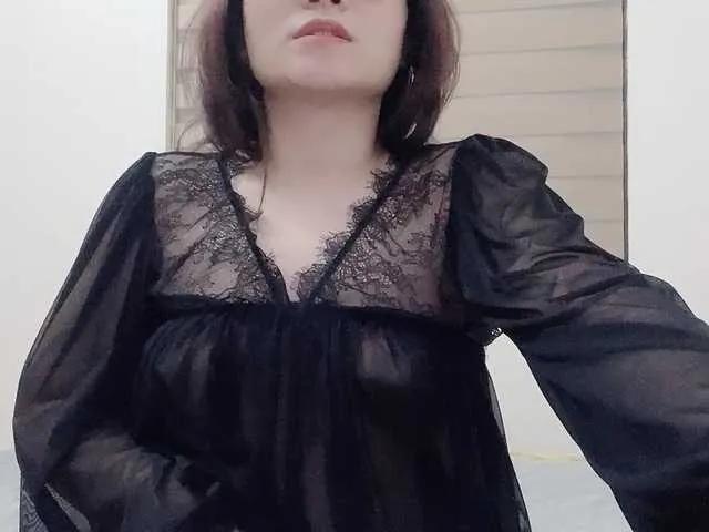 Selena295 on BongaCams 