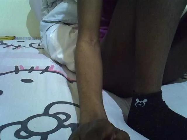 Offline Sexyroses on BongaCams