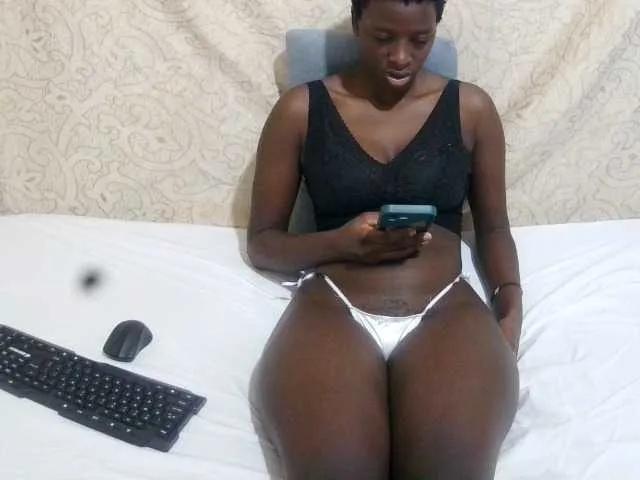 Freechat slender-sweet on BongaCams