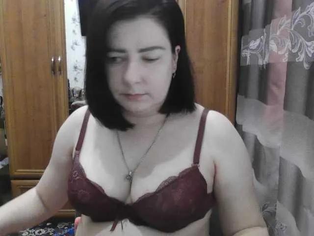 Offline SophieNightAh on BongaCams