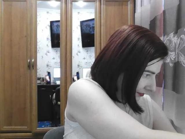 Offline SophieNightAh on BongaCams