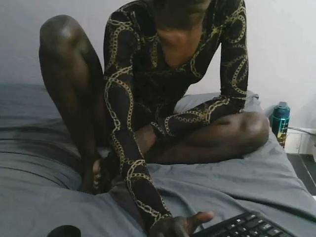 Freechat Starpettite on BongaCams