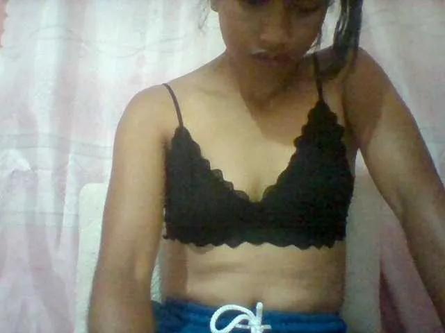 Offline Stellahsexylove on BongaCams