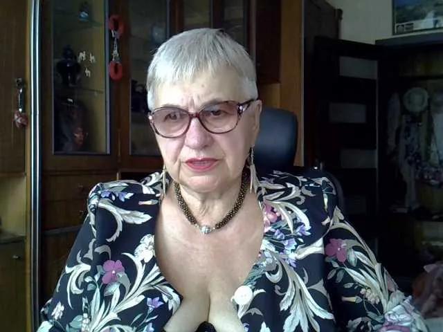 SweetCherry00 on BongaCams
