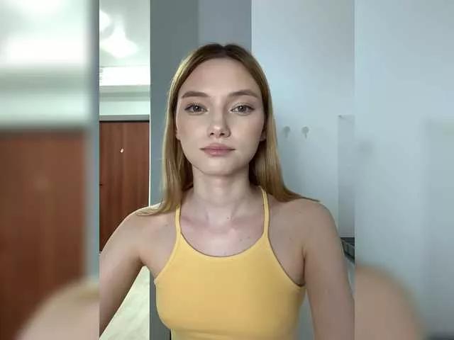 Sweetgirl-11 on BongaCams 