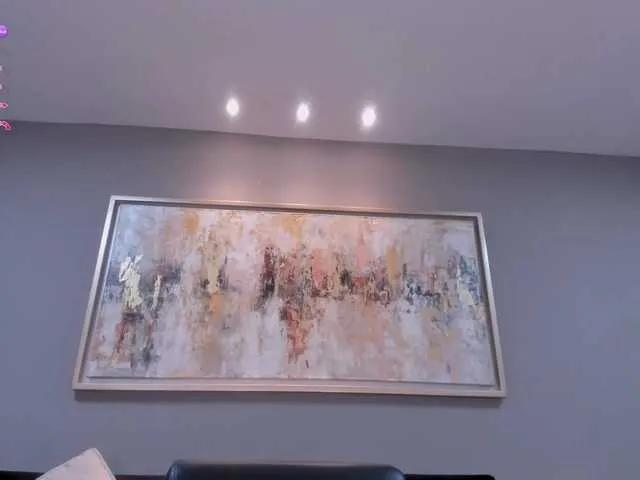 Offline TaraLawrence on BongaCams