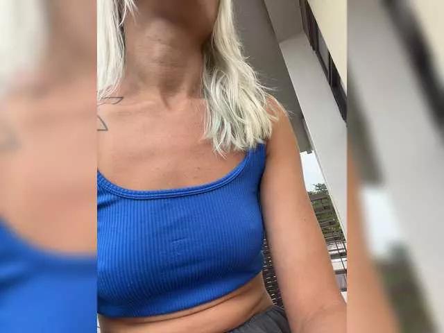 Offline Twins666 on BongaCams
