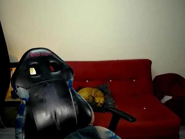 Freechat VaiiolethSex on BongaCams