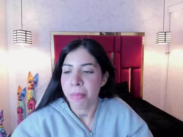 Offline violetsmith on BongaCams