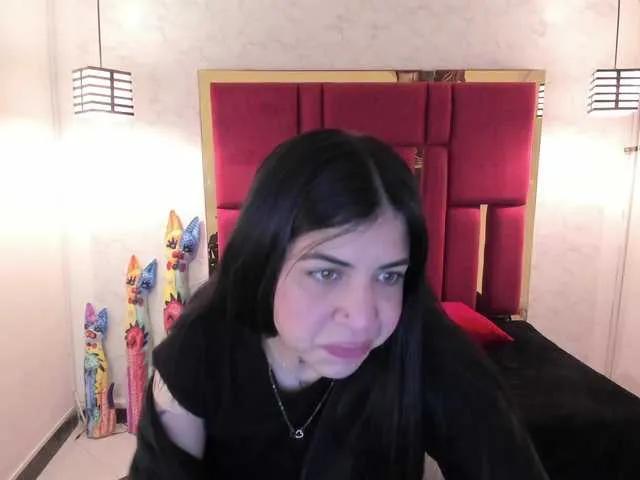 Offline violetsmith on BongaCams