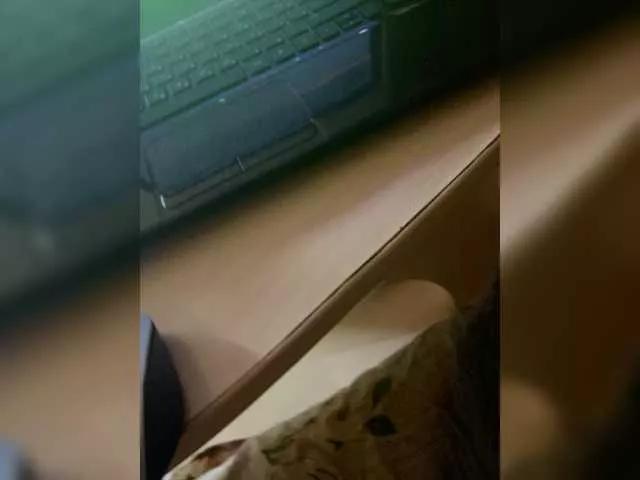 Offline Zhozhoba69 on BongaCams
