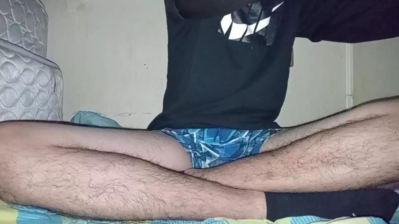 99Nicko on Cam4 