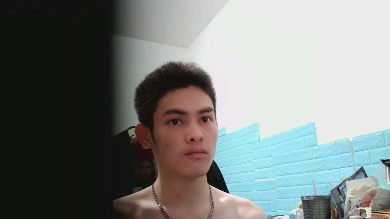 a22322270 on Cam4 
