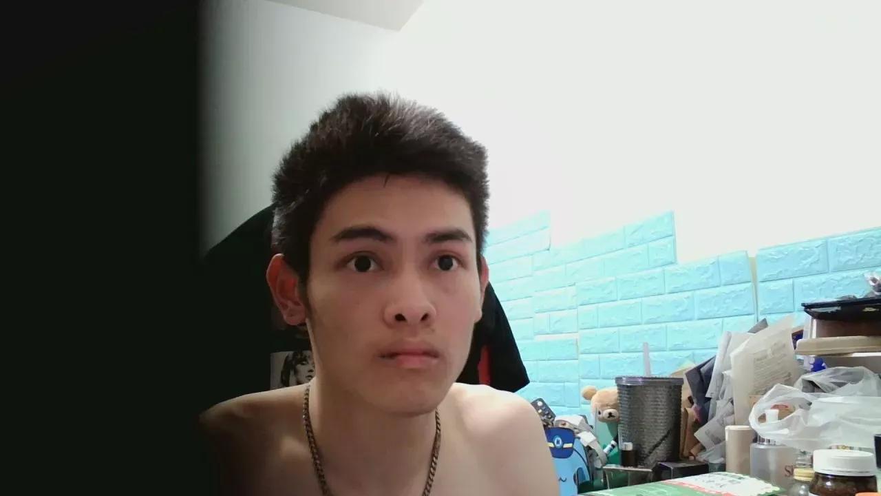 a22322270 on Cam4 