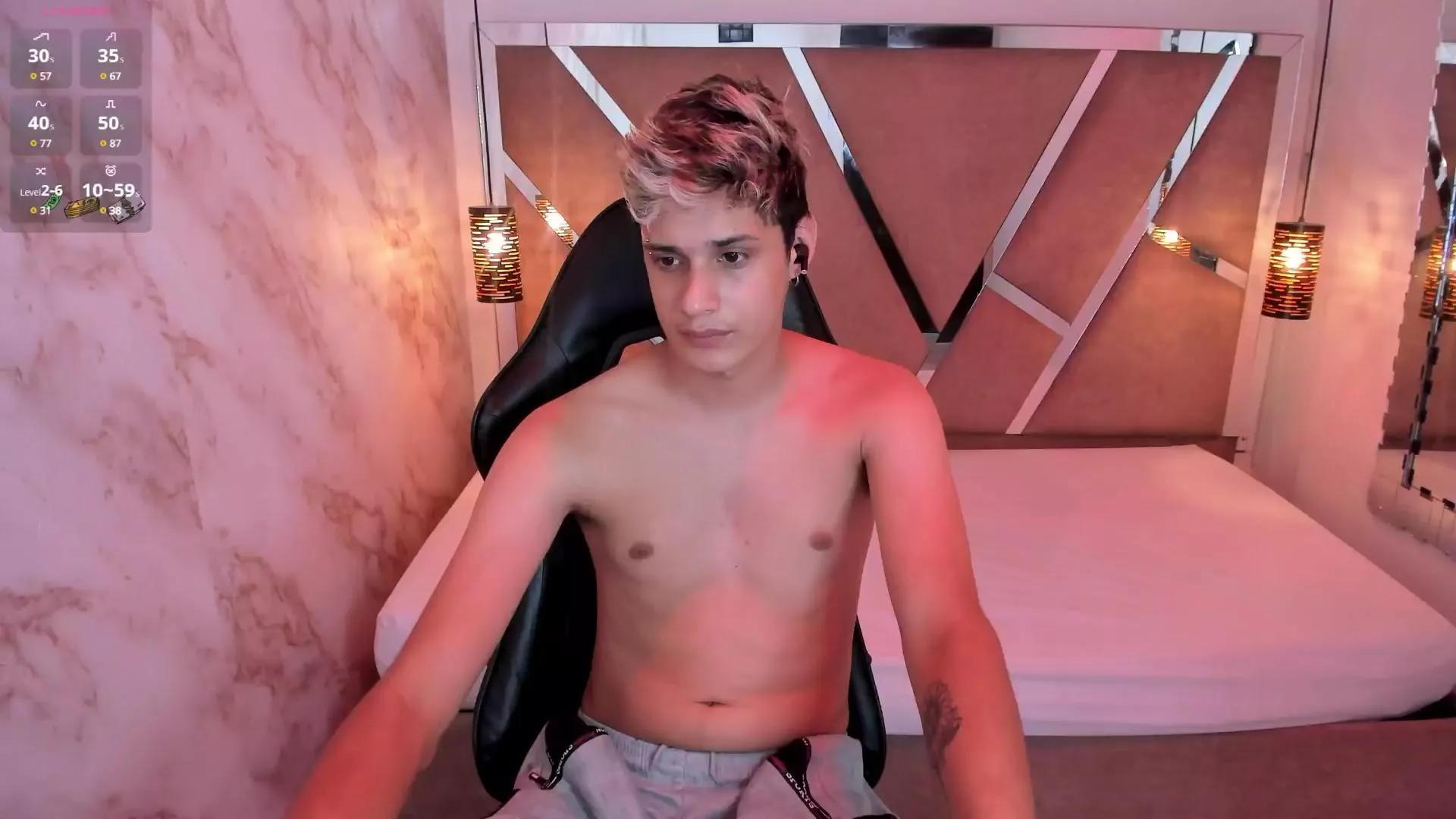 AlexStreet_ on Cam4 