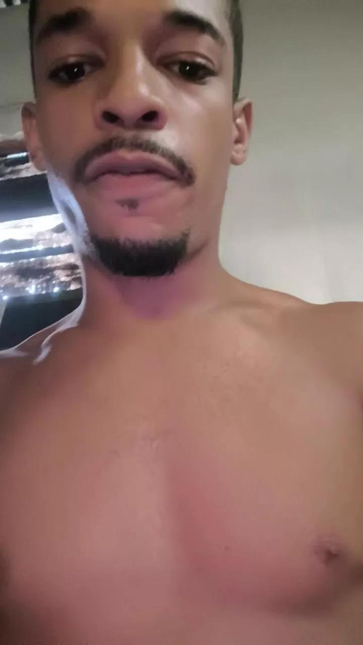 Avastmill on Cam4 
