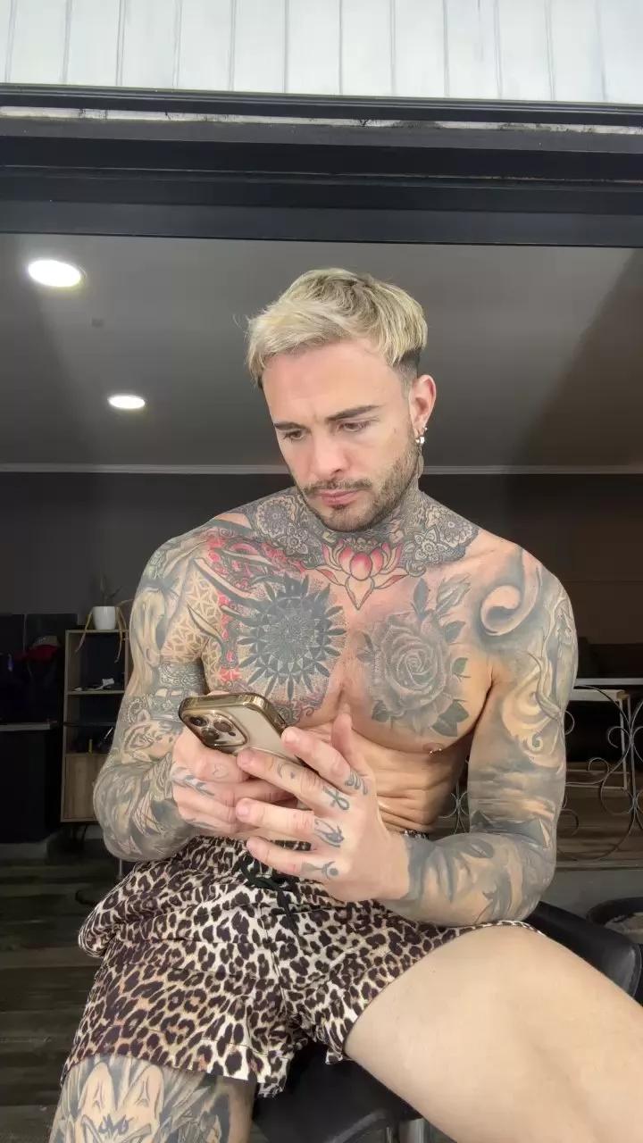 Babytatto on Cam4 
