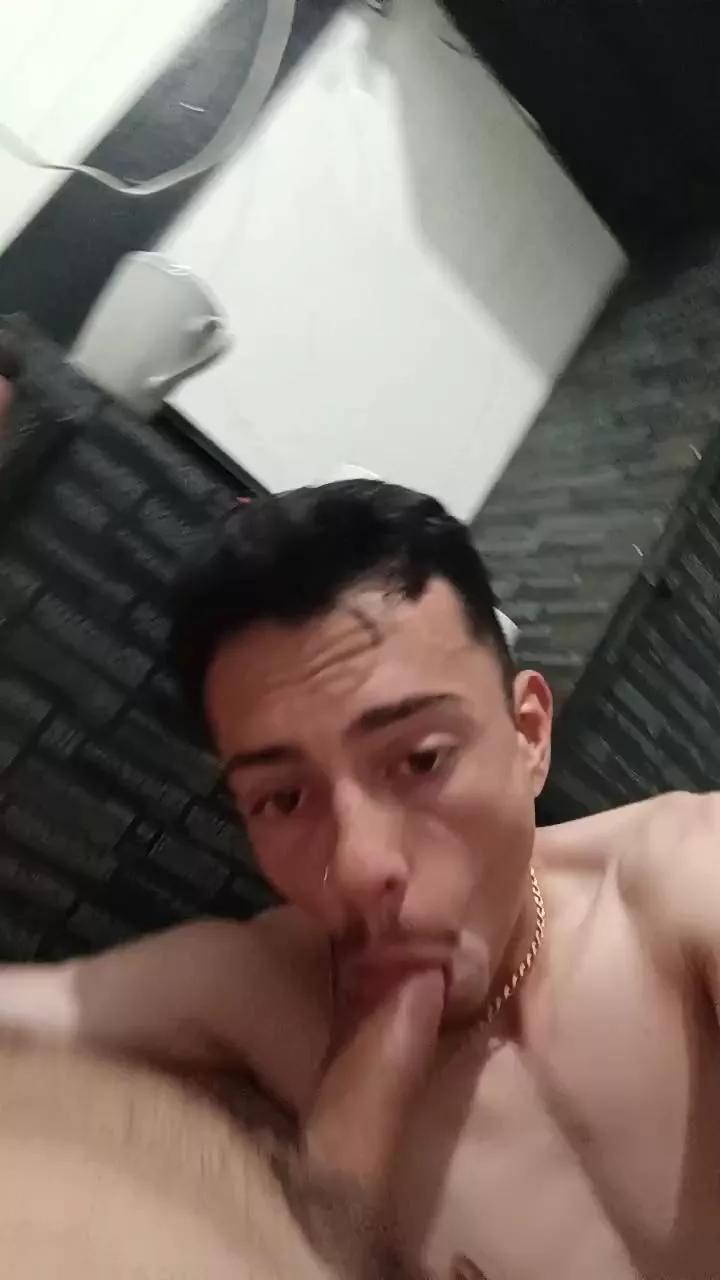 Danny_santa on Cam4 