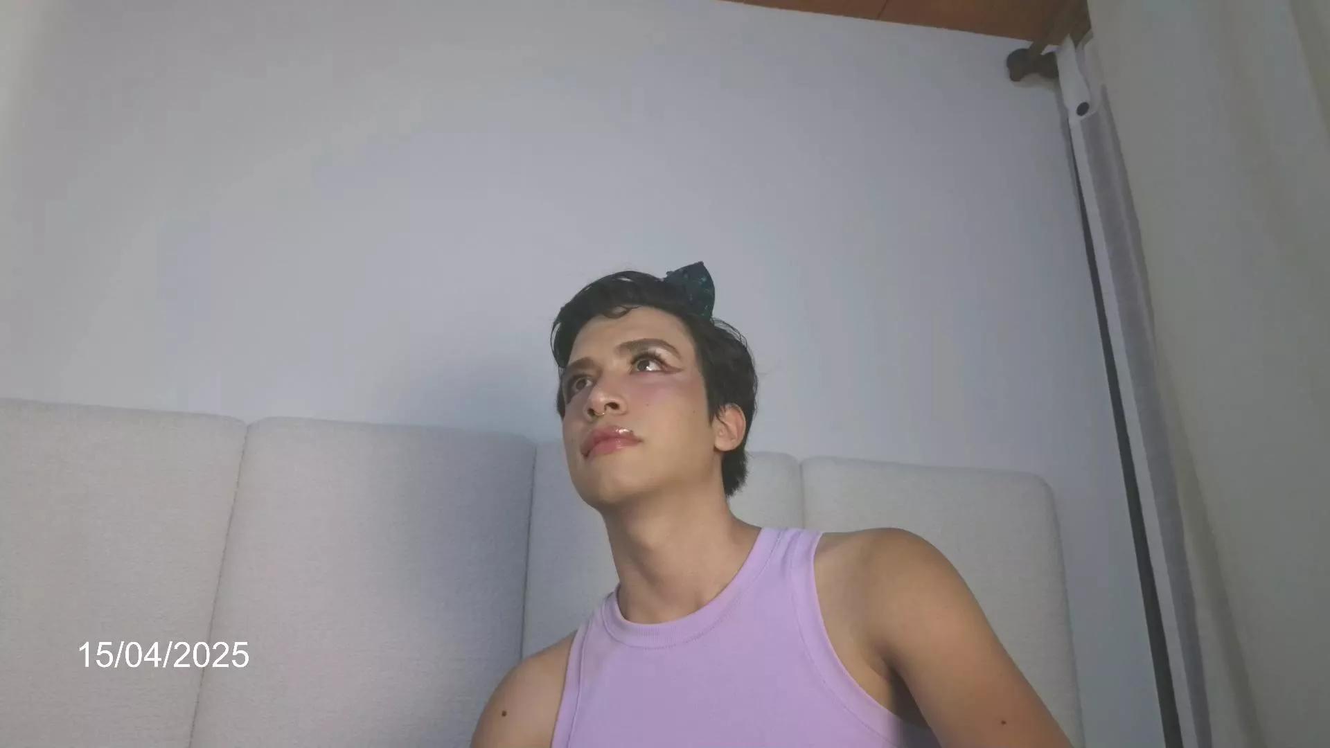 divad__ on Cam4 