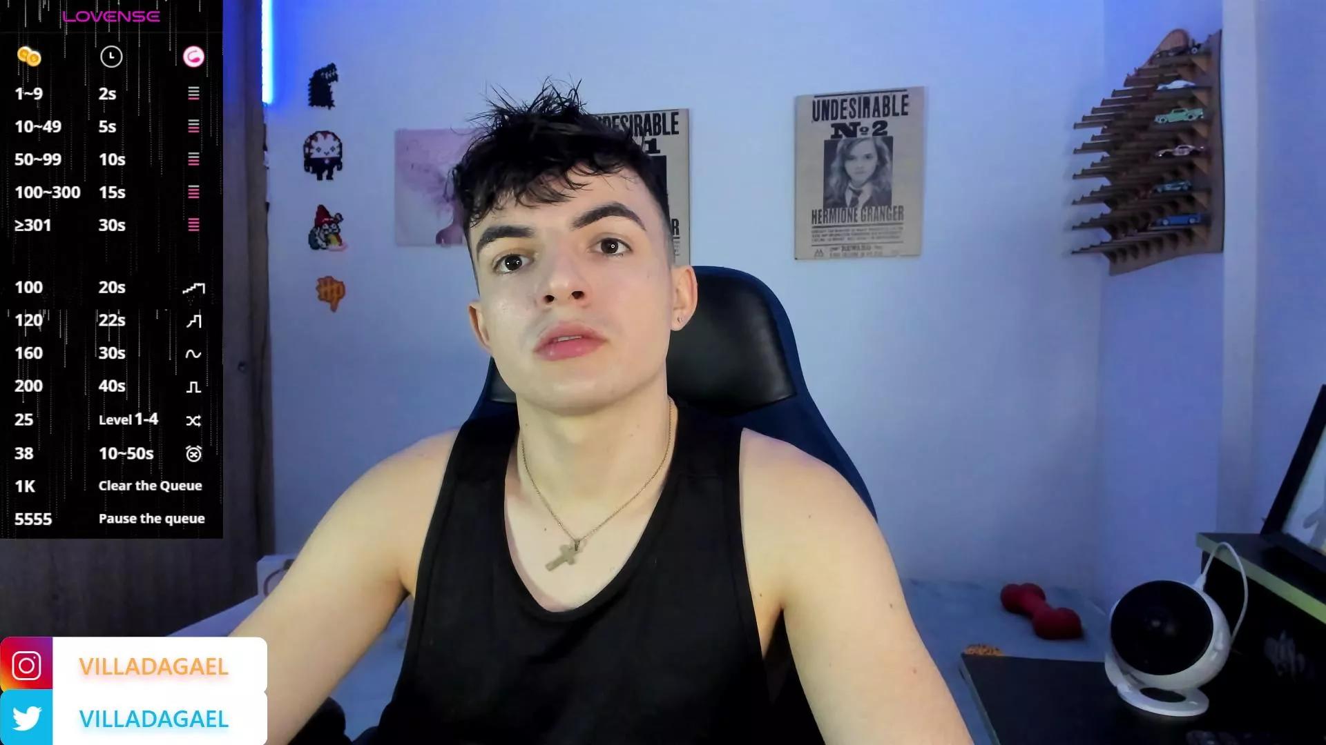Gaelvillada on Cam4 